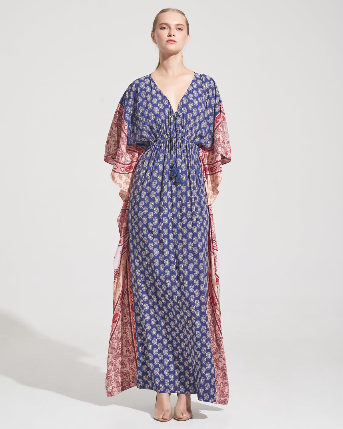 Sakari Kaftan Luana Almond