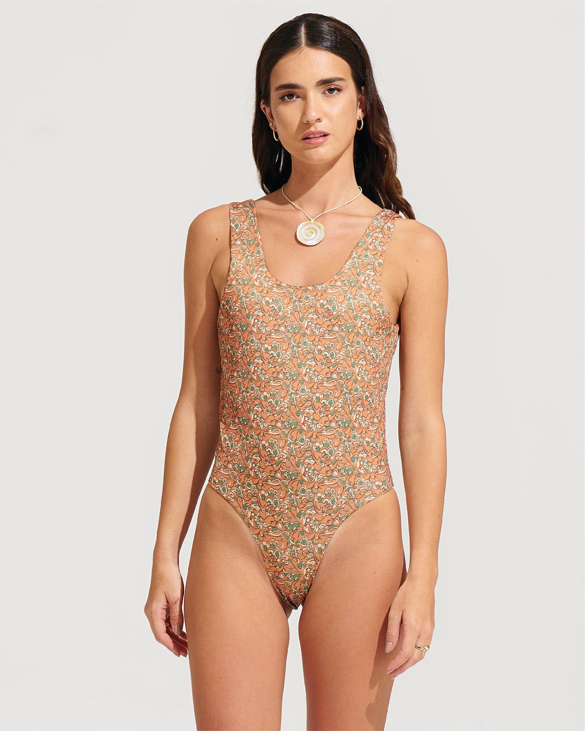 Morrato One Piece Elise One Piece Arabella Butterum